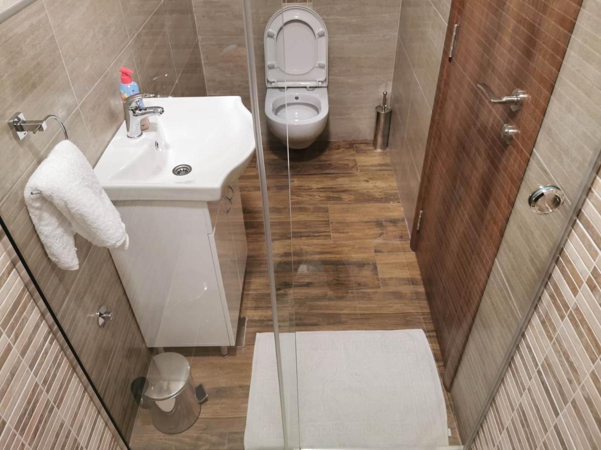 Sobe I Apartmani Casa Mia Pecinci المظهر الخارجي الصورة