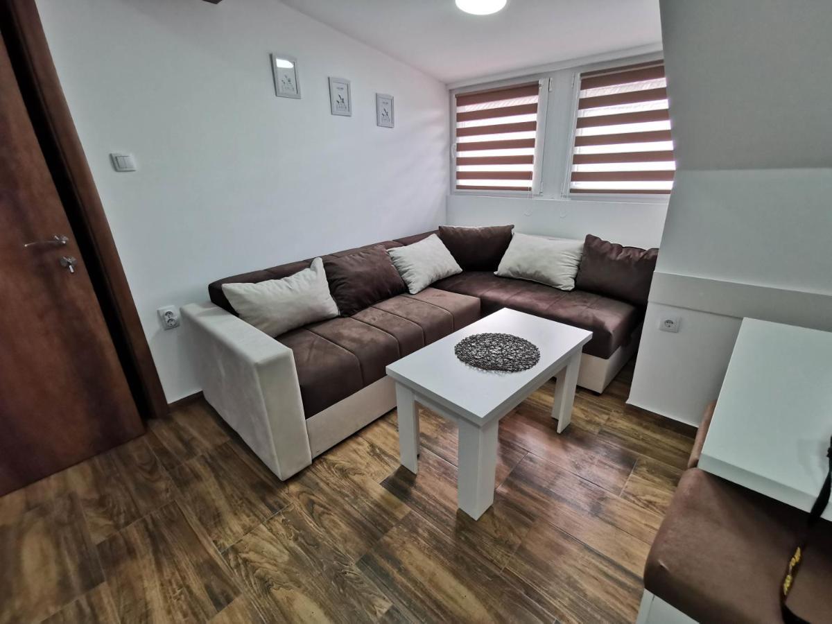 Sobe I Apartmani Casa Mia Pecinci المظهر الخارجي الصورة