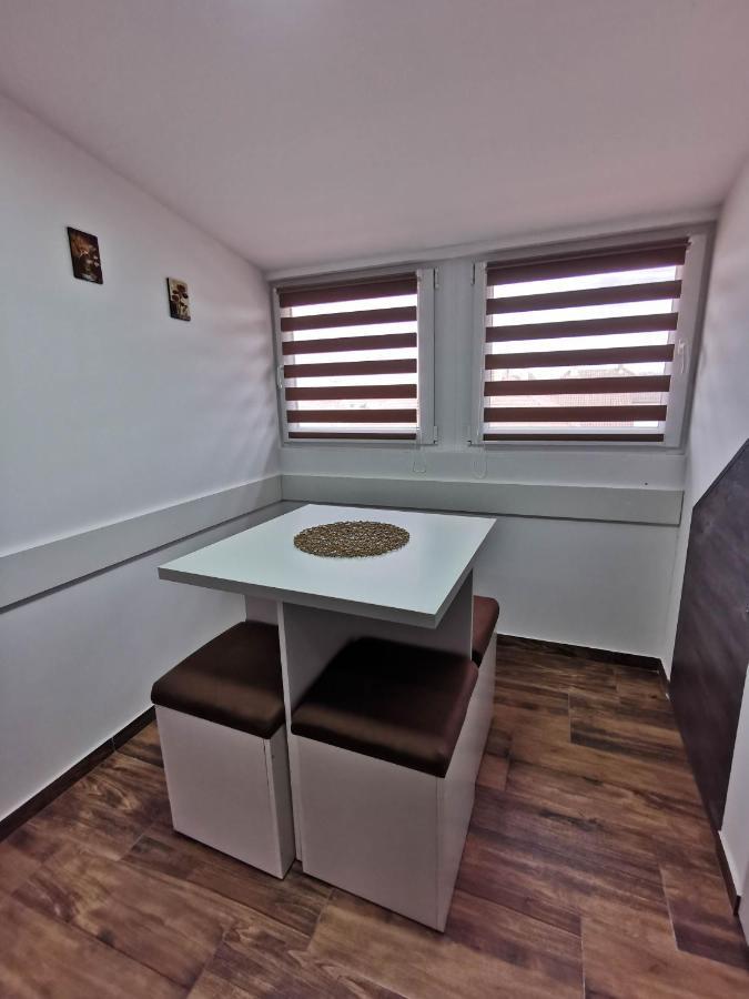 Sobe I Apartmani Casa Mia Pecinci المظهر الخارجي الصورة