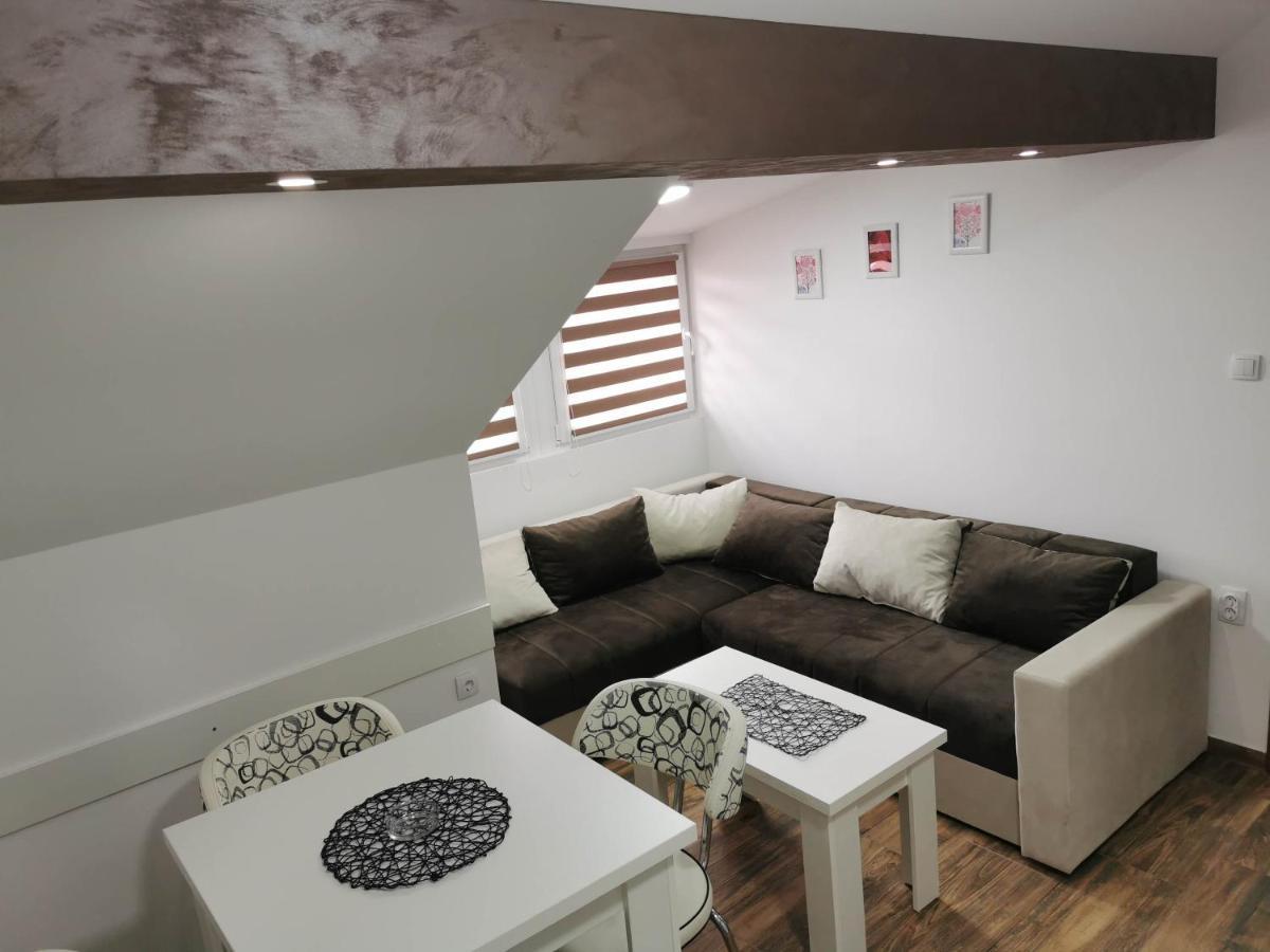 Sobe I Apartmani Casa Mia Pecinci المظهر الخارجي الصورة